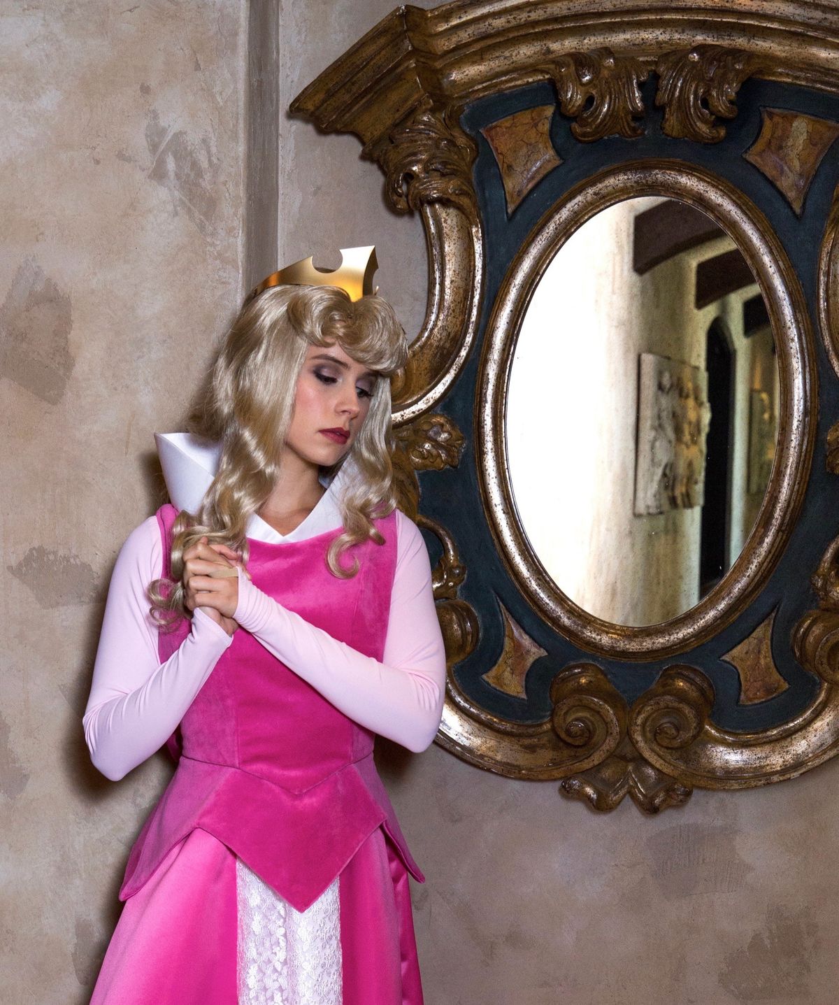 Hire Aurora for birthday parties - Sleeping Beauty princess character performer