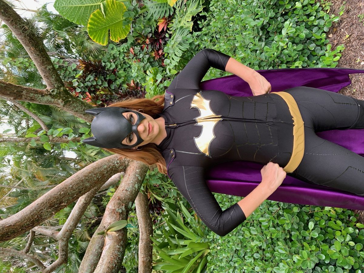 Batgirl party entertainment