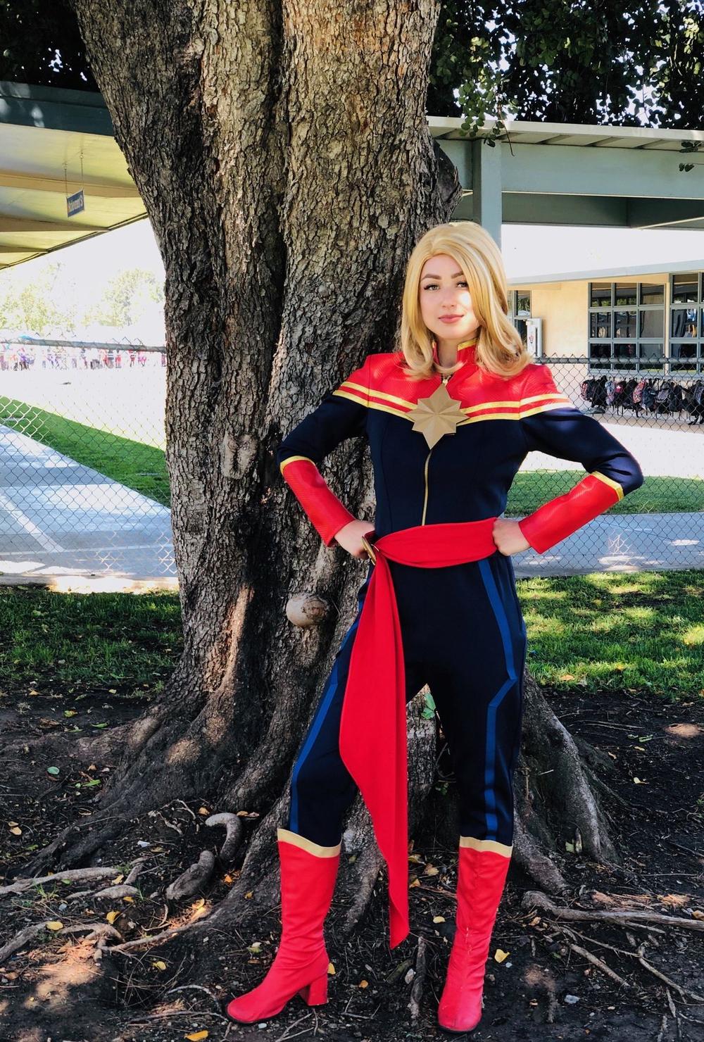 Captain superhero party entertainment