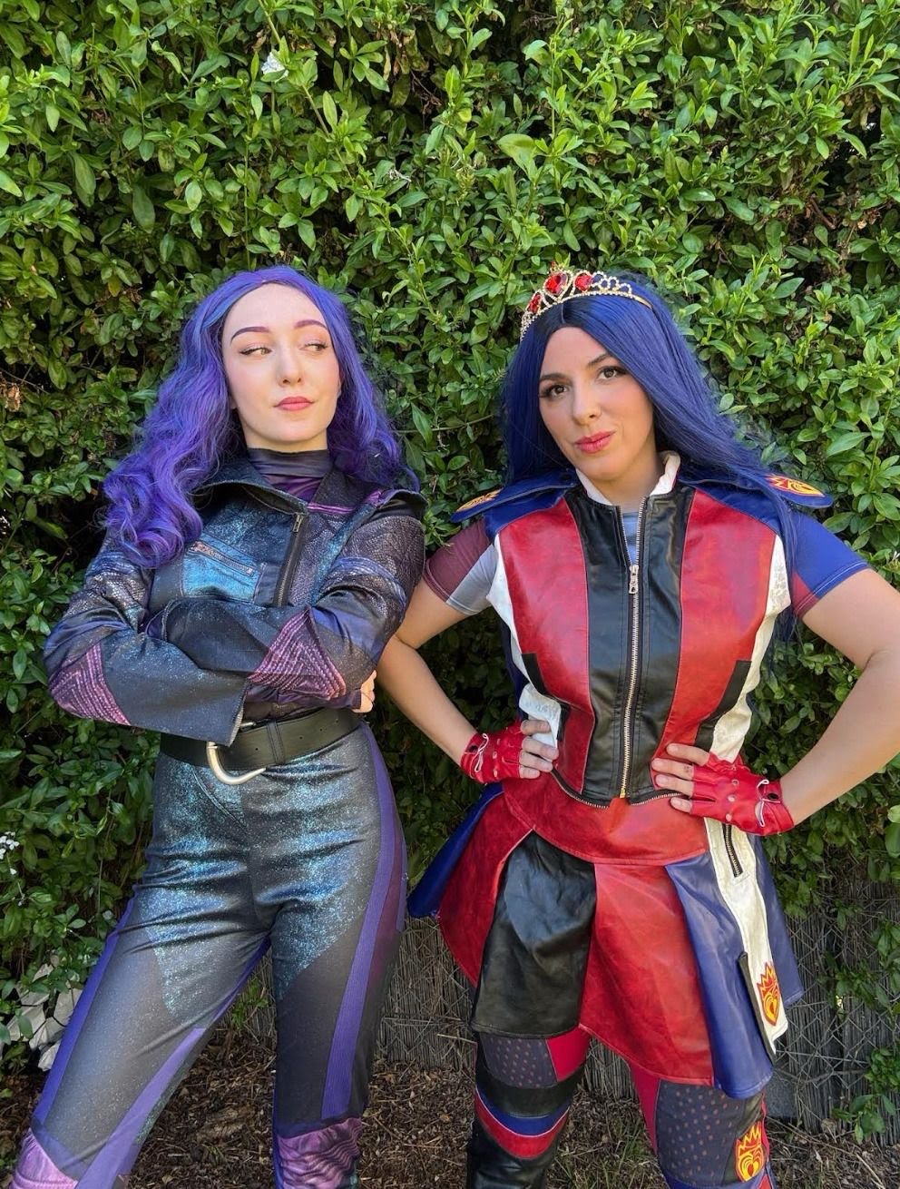 Evie Descendants party character