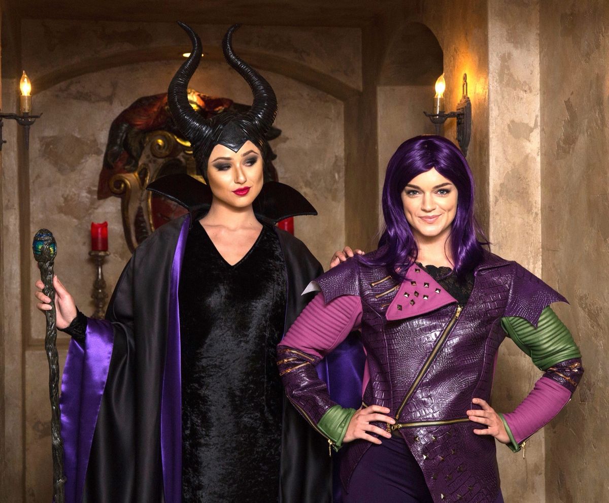 Evie party entertainment